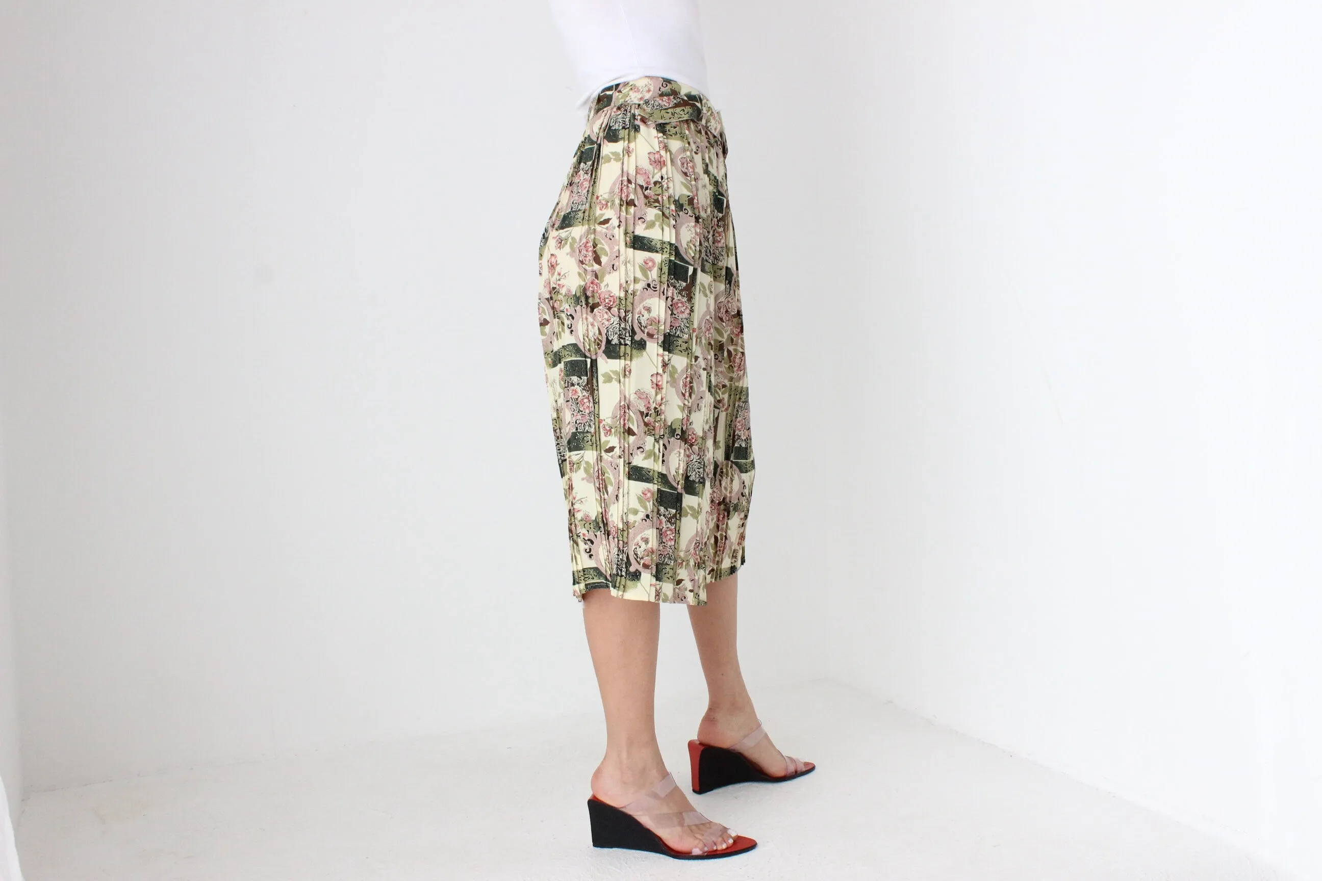 80s Pleated Floral Culotte Shorts w/ Matching Belt