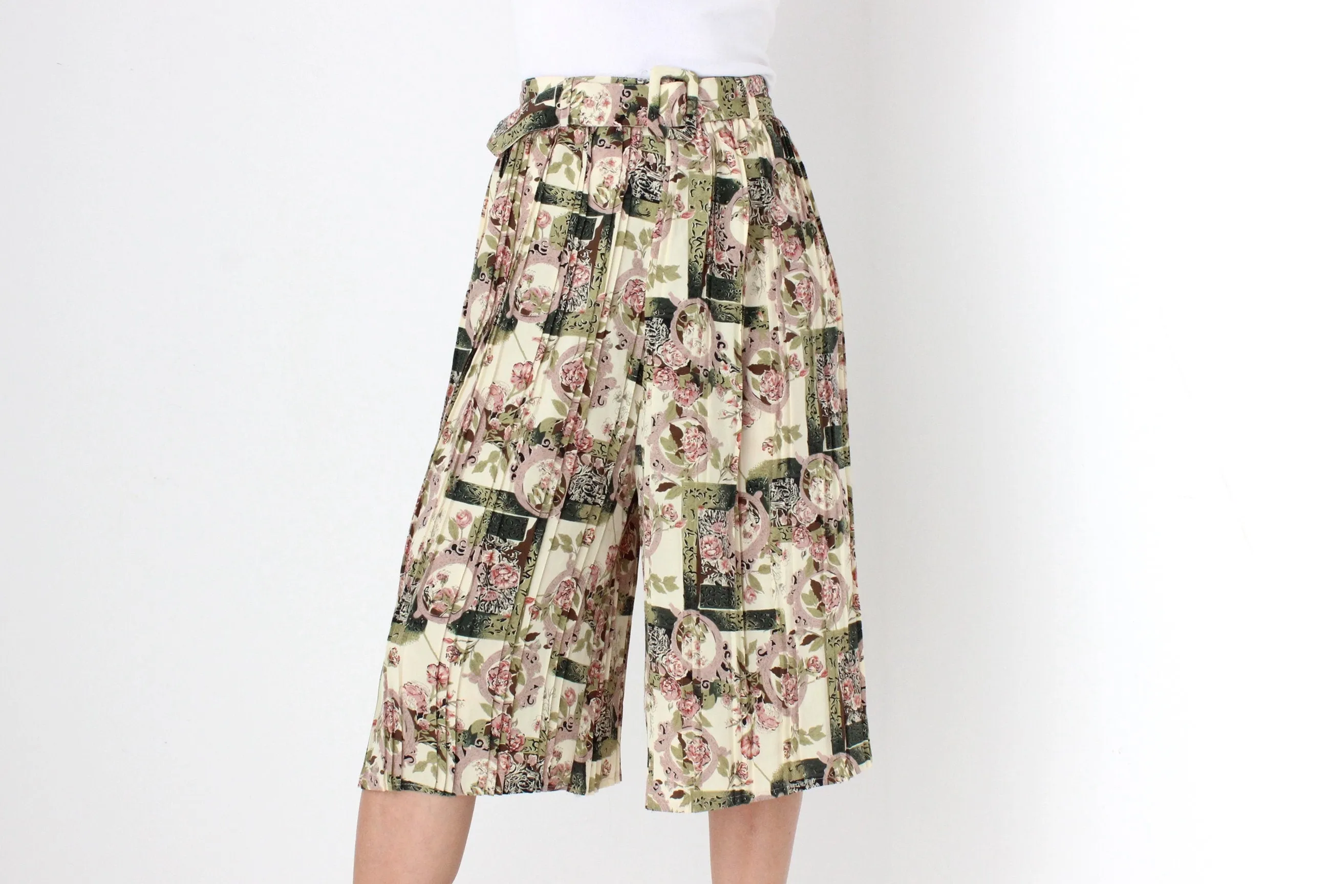 80s Pleated Floral Culotte Shorts w/ Matching Belt