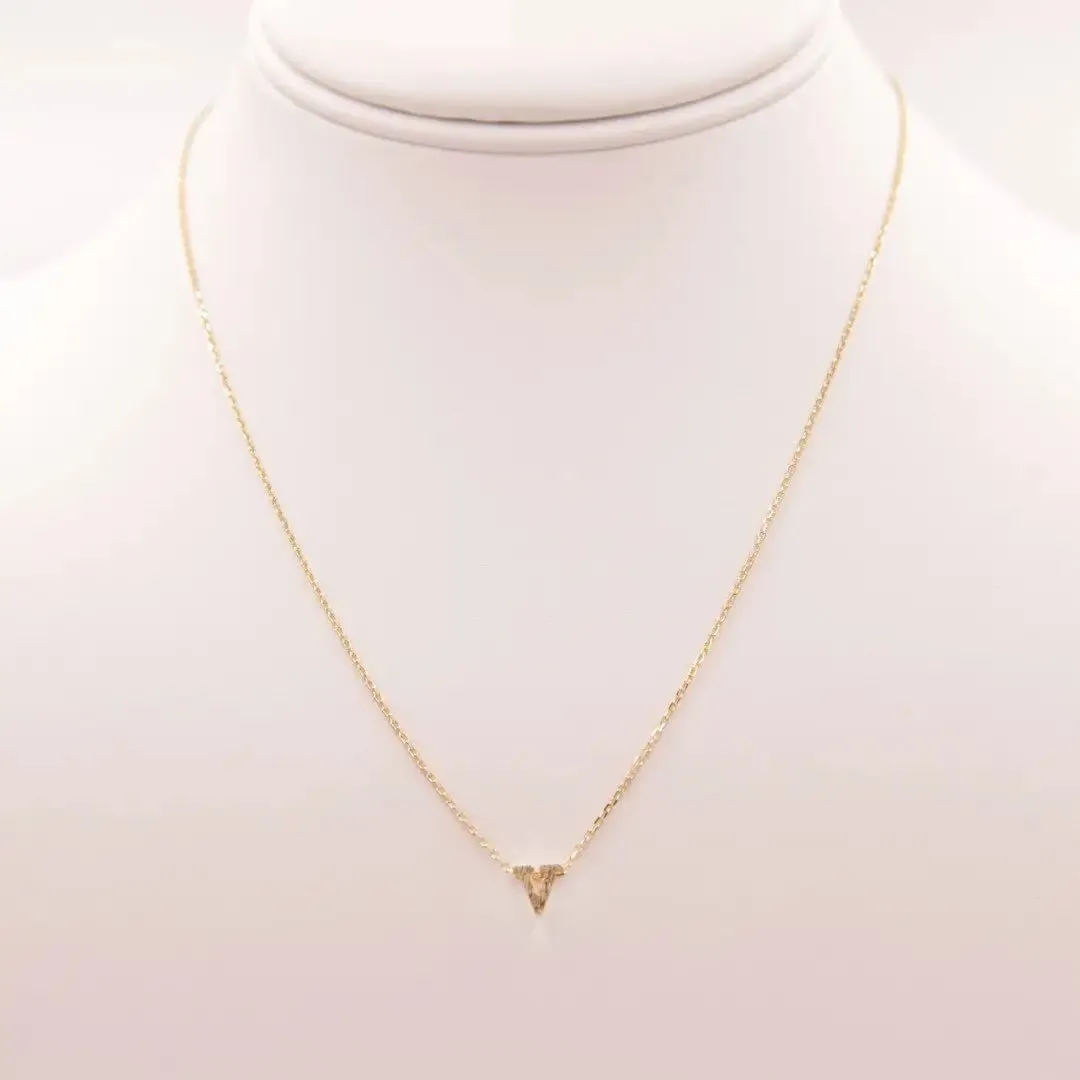 INITIAL V GOLD NECKLACE